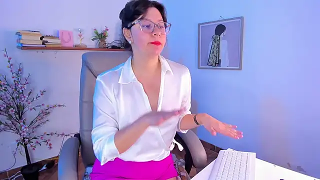 XXX chat uživo modela Chanelll_Taylorr_