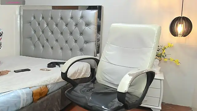maxim_rod Show in webcam