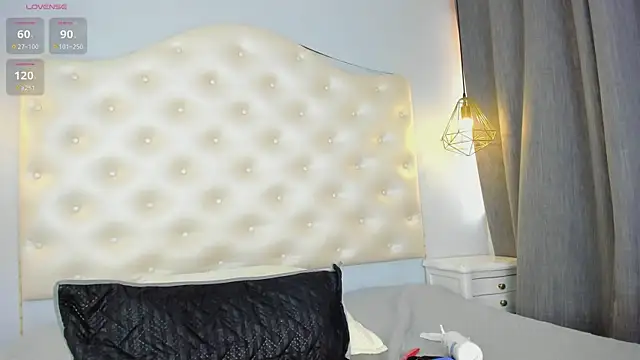ninaavelvett Chat XXX live