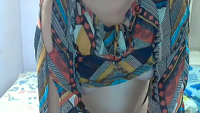 Lusi-777 Adlı Modelin Canlı XXX Sohbeti