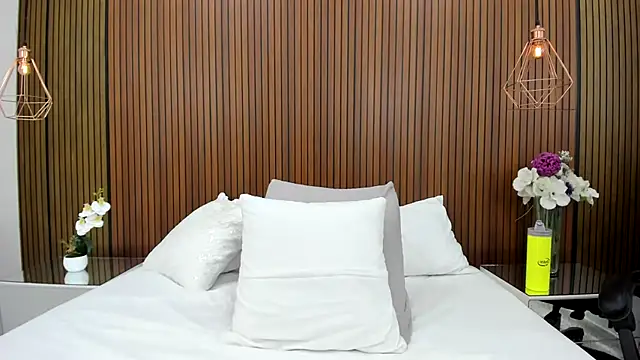 Velvet_Luxx লাইভ XXX চ্যাট