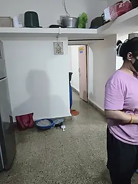 spasyQueen69 现场XXX聊天