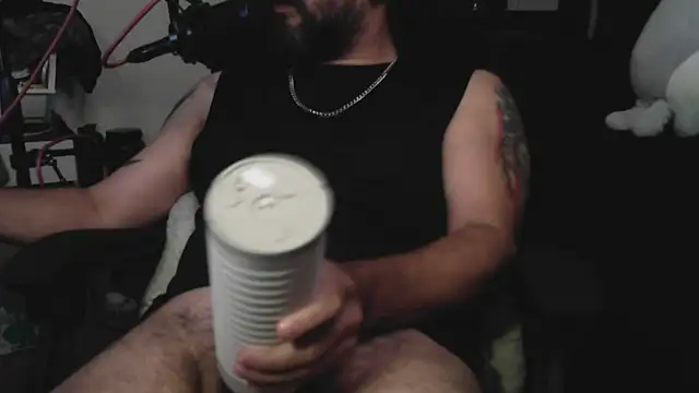 Chatroom XXX en direct de DevilPup75_