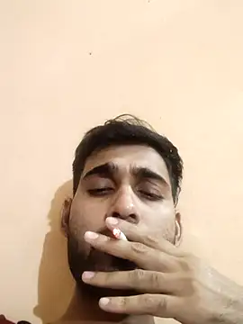 XXX chat uživo modela Atokxon