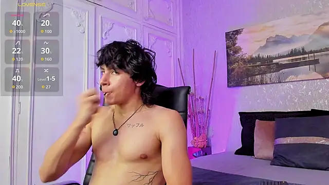 Živý XXX chat Tyler_durten