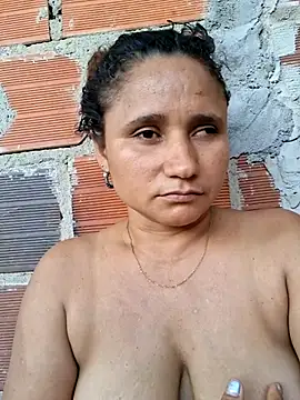 Mature--Mommy's Live XXX Chat
