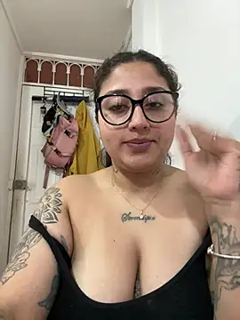 croftsmila Chat XXX in diretta