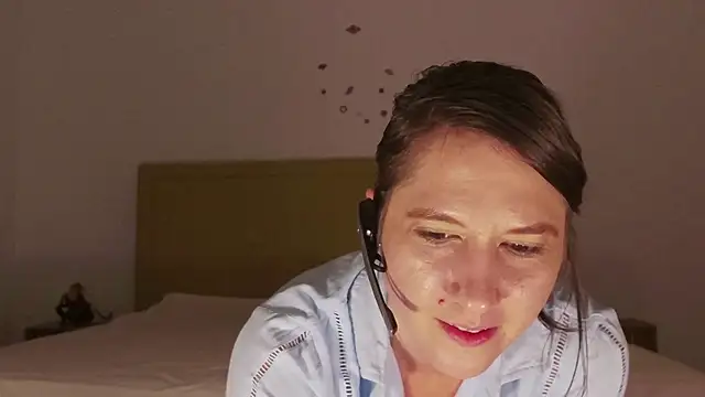 Intruderrorry – Naživo XXX chat