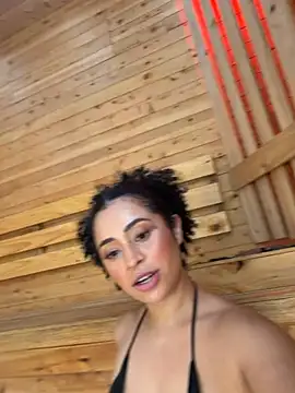 Nikki_RousmelのライブXXXチャット