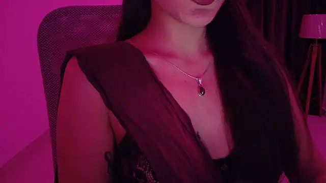 MidnightFlame Chat XXX in diretta