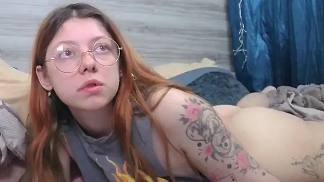 دردشة Lina_Kitty الجنسية المباشرة