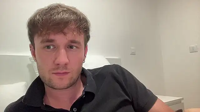 Chat XXX Live cute_mark