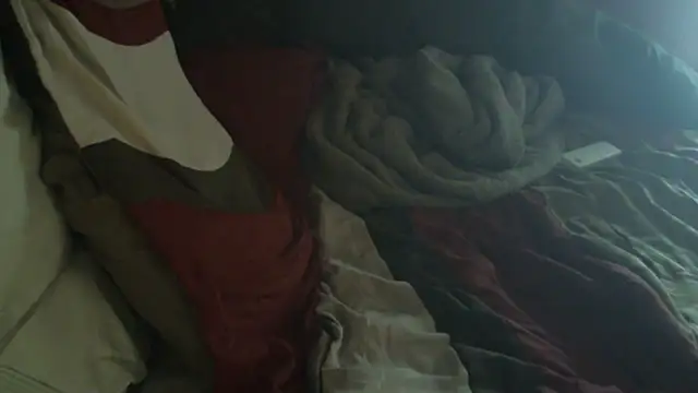 immikew1975's Live XXX Chat