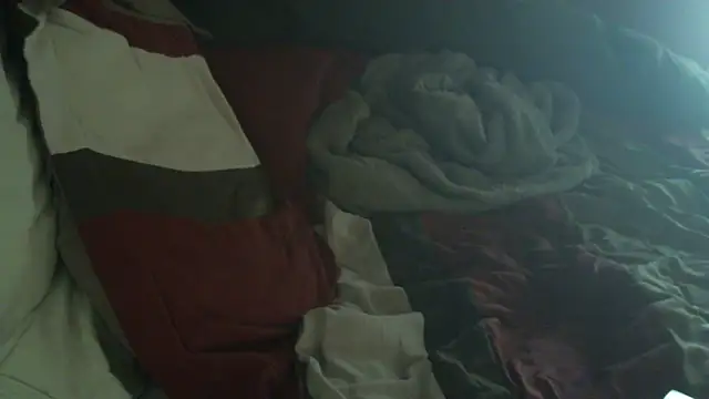 immikew1975's Live XXX Chat