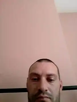 Chat XXX en directo de klanvezer