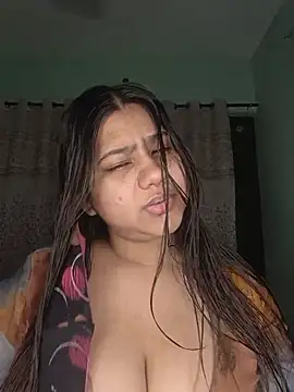 XXX chat uživo modela YOUR_GF_