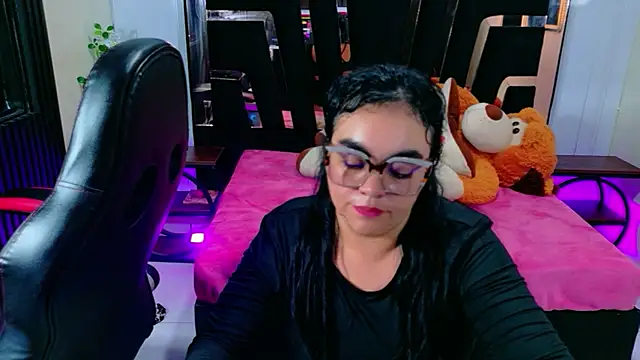 Chat XXX en directo de megan_glenda