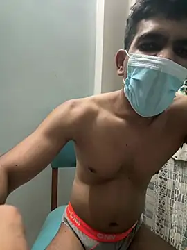 Naughtytomboy78's Live XXX Chat