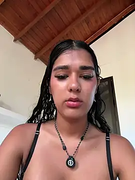 EmmaRoux_ XXX чат на живо