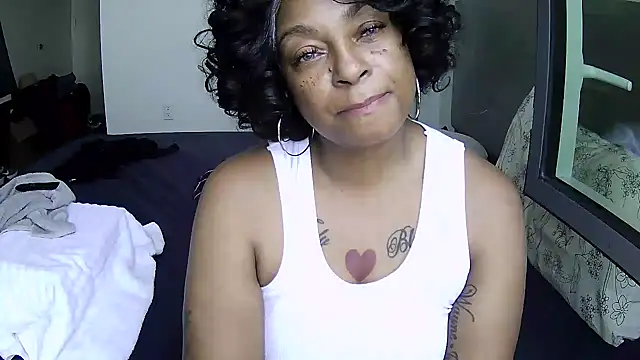 MSweetLindaParks Chat XXX in diretta