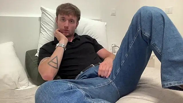 Chat +18 de cute_mark ao vivo