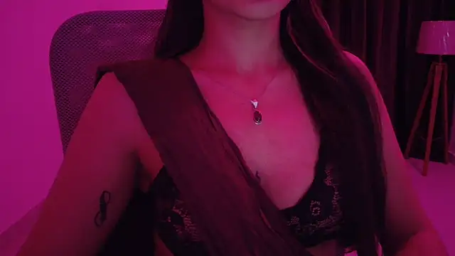 MidnightFlame Chat XXX in diretta