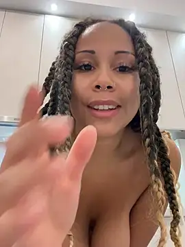 HaileyDiana's Live XXX Chat
