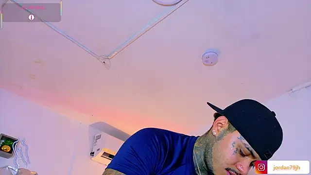 Chat XXX en directo de JordanSmiith_
