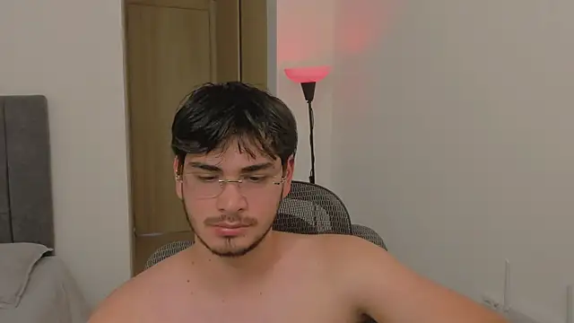 Živý XXX chat thiaann