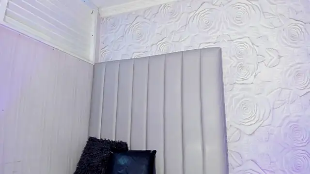 sky_velvet 网络视讯表演