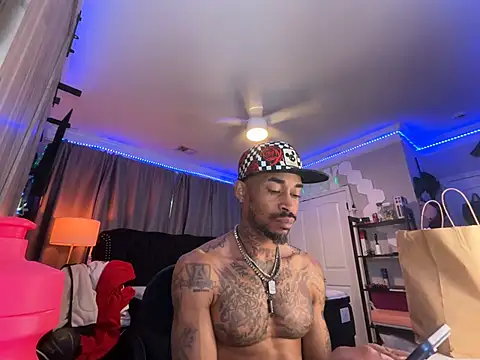 צ'אט XXX בשידור חי של StillArQuez