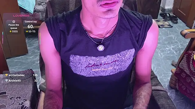 XXX chat uživo modela zihan777