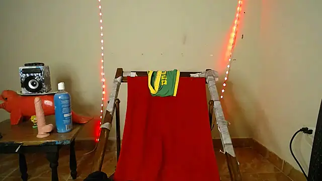 XXX chat uživo modela Candy_chloee