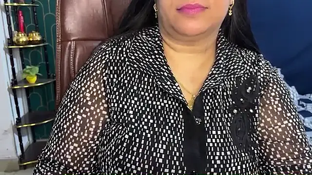Chat +18 de FlatVincy4 ao vivo