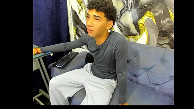 efrain_boy Live XXX-chat