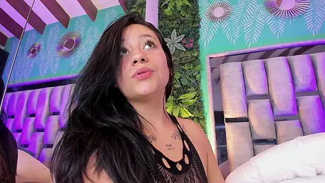 Chat XXX Live Emilye_rousee