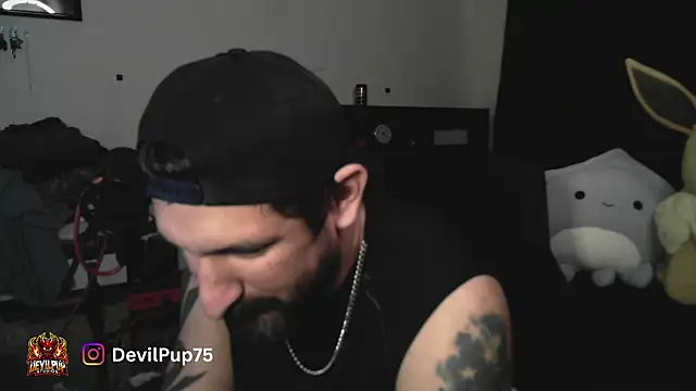 צ'אט XXX בשידור חי של DevilPup75_