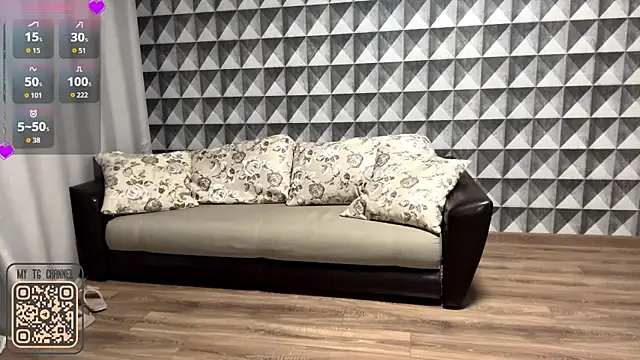 UlteriorGluten Live XXX chat