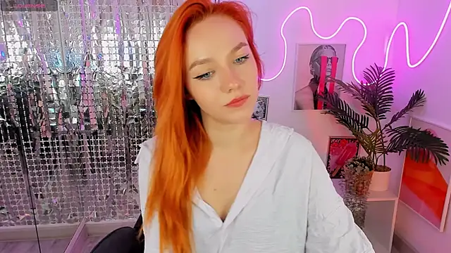 ZlataSaar's Live XXX Chat