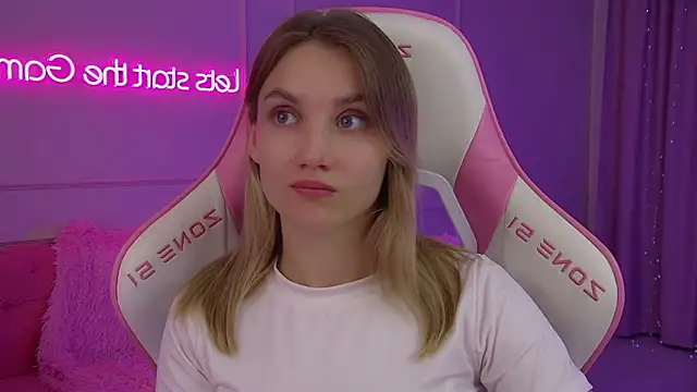 StacyEvances Chat XXX live