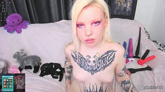 HelenGoat's Live XXX Chat