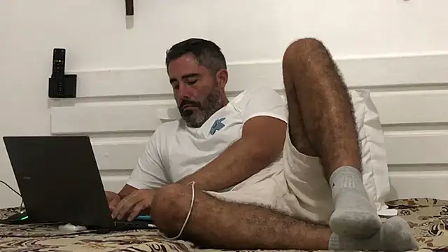 Czat XXX na żywo – victor_chat
