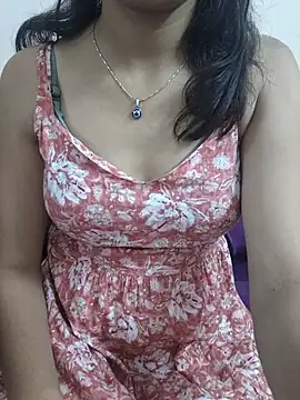 XXX chat uživo modela Ritika_jha01