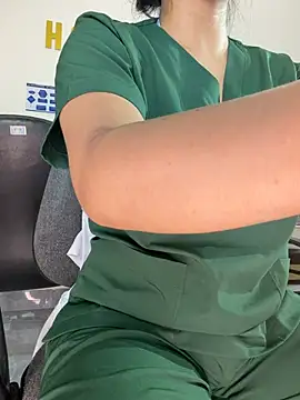 Angela_my Adlı Modelin Canlı XXX Sohbeti