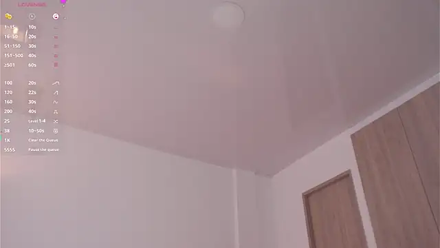 simonbane01 élő XXX-chatje
