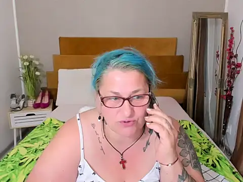 Sugarmommy_69X's Live XXX Chat