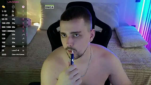 Larstar01 Adlı Modelin Canlı XXX Sohbeti