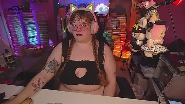 FatVeronica's Live XXX Chat