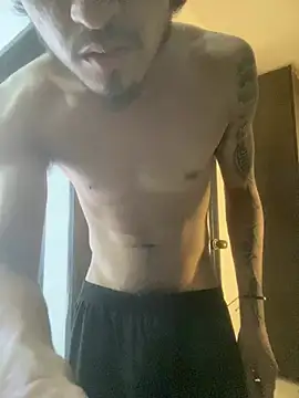 Kriss_Edwards' Live XXX Chat