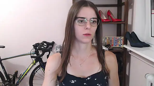 love_megi Chat XXX in diretta